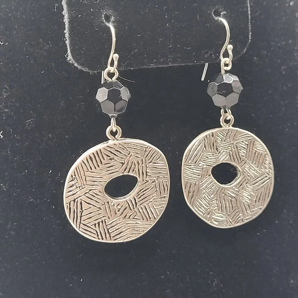 Fashion SIlver Black Stone Dangle Drop Earrings 2.25in